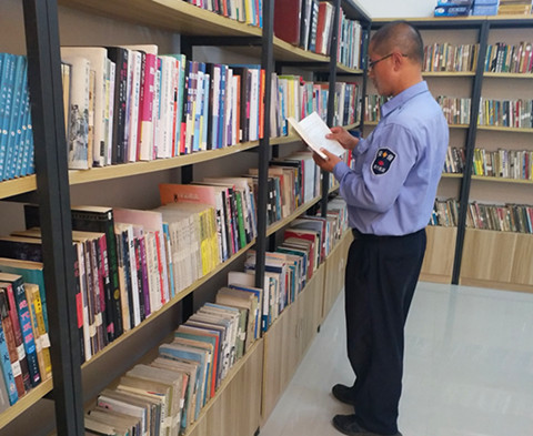 公司工會被命名淮安市“職工書屋”示范點(diǎn)
